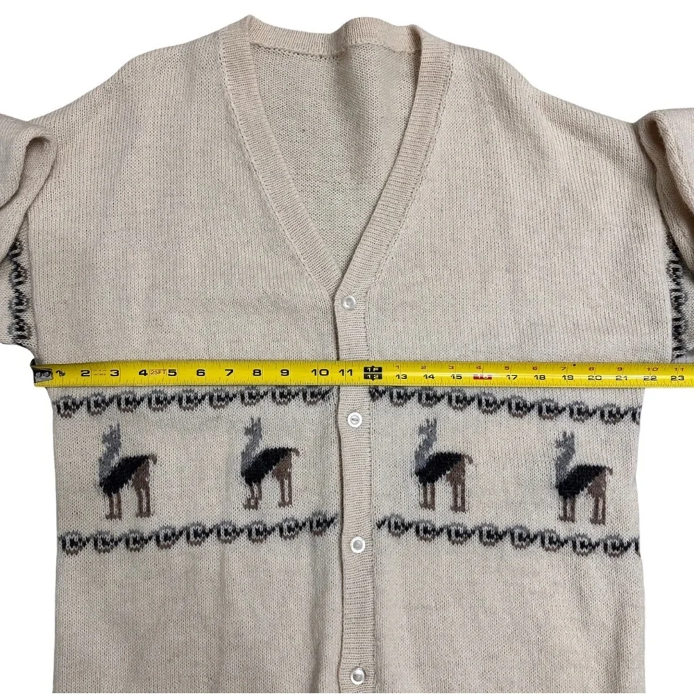 Vintage Men’s Crème Cardigan With Llama Design SZ Large Grandpacore Winter Wear